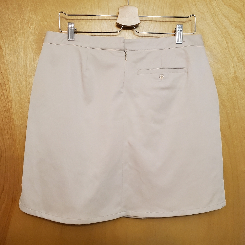 Under Armour Performance Golf Skort - image 2